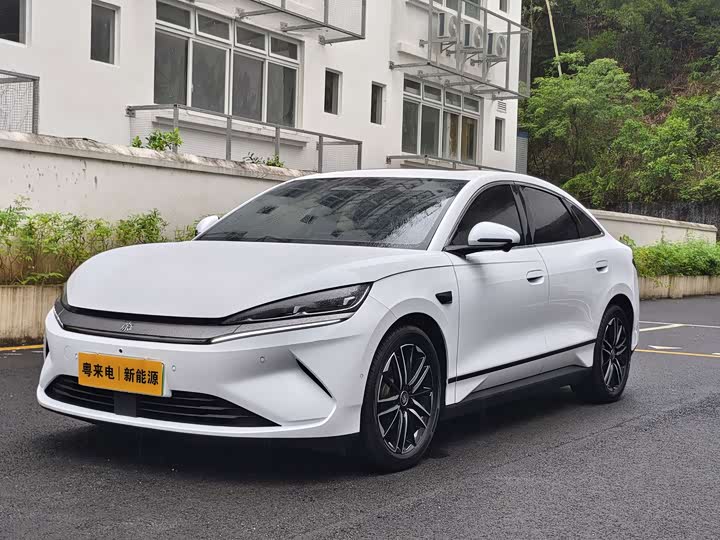 Qin L 2025 EV 545KM Cloud Model