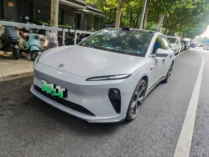 NIO ET5T 2024 model 75kWh Touring