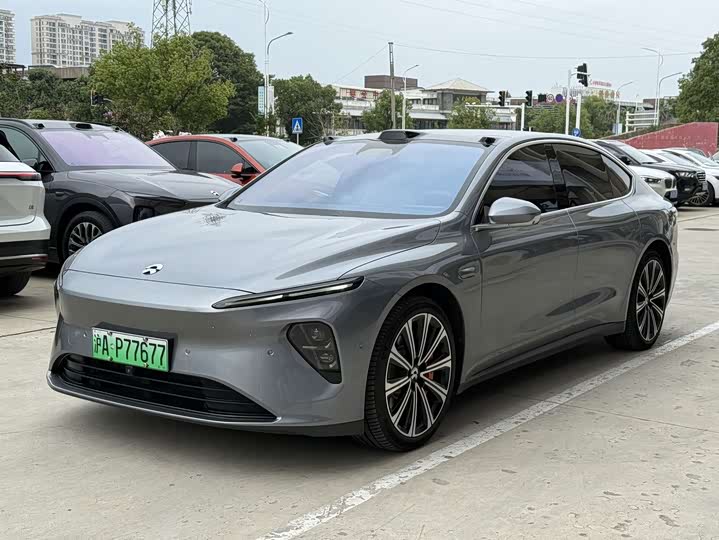 NIO ET7 2024 75kWh Executive Signature Edition