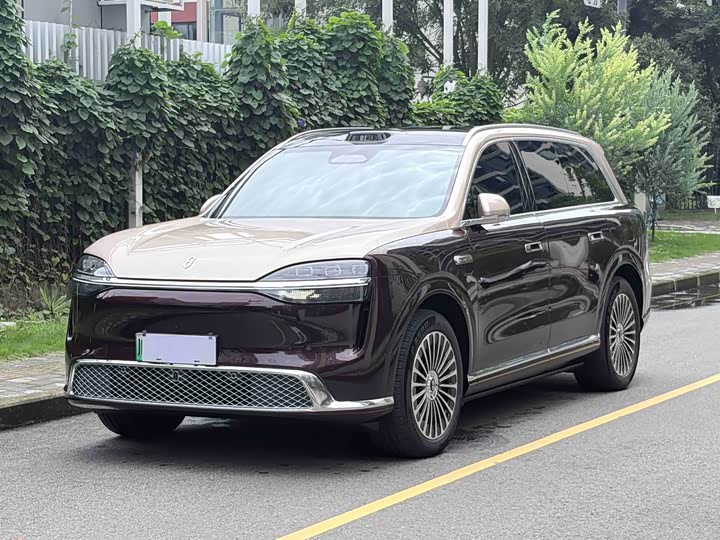 AITOM9 2026 Model EV Ultra Edition 6-seat