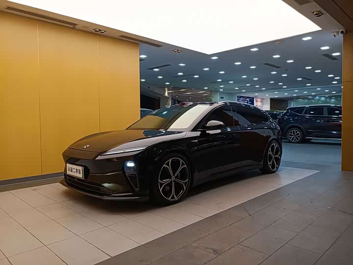 NIO ET5T 2024 model 75kWh Touring