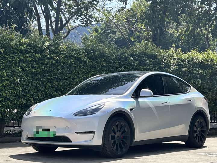 Model Y 2022 Refresh RWD