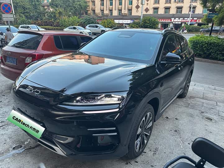 Song PLUS EV 2025 Intelligent Driving Edition 520km Premium Model