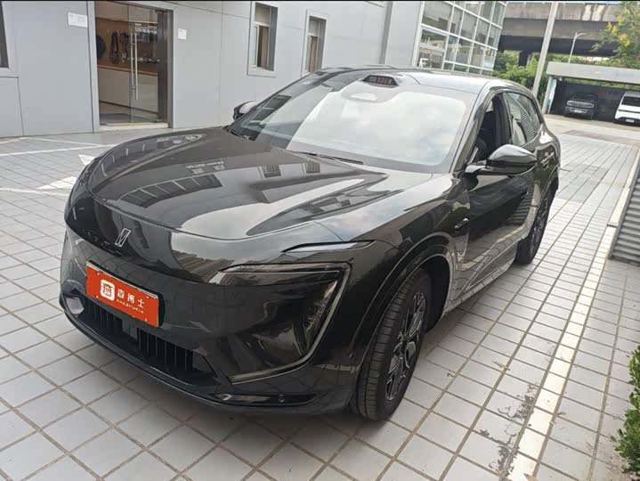 AVATR 07L 2027 Max EV Edition