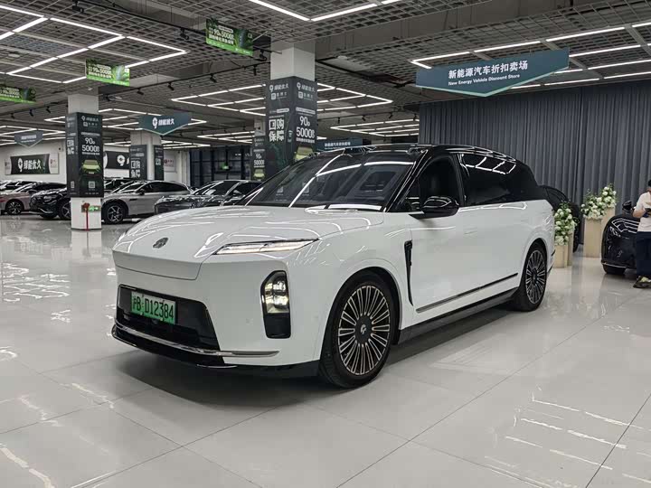 NIO ES8 2026 Six-seater Executive Deluxe Edition