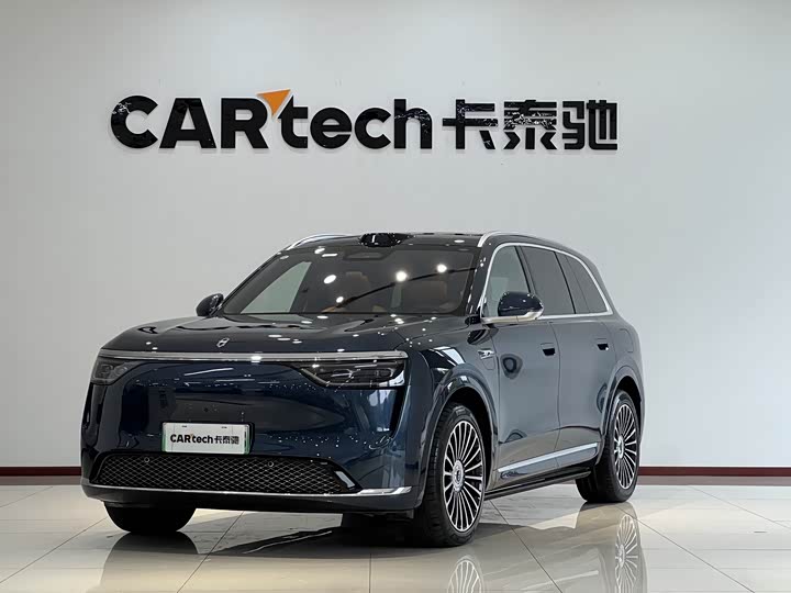 Aito M8 2025 BEV Ultra Six-Seat AWD (192-Line LiDAR)