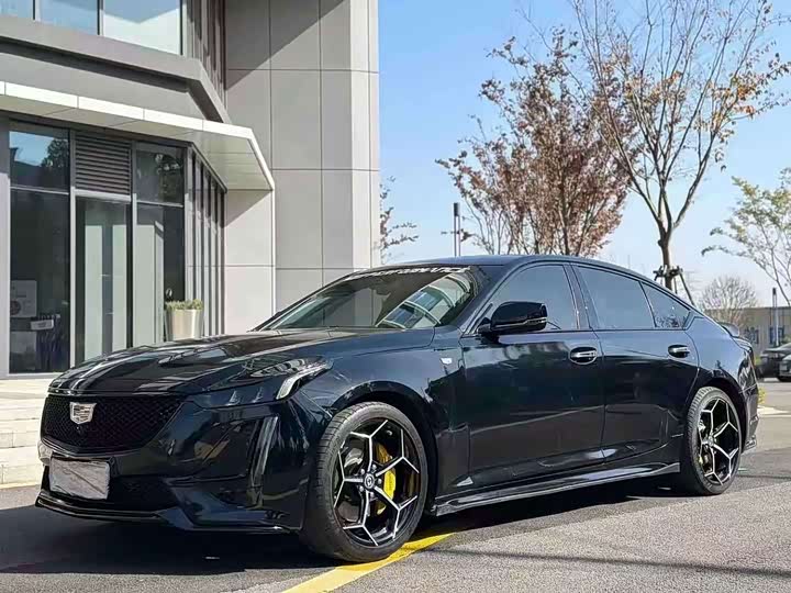 Cadillac CT5 2025 28T Urban Sports Edition