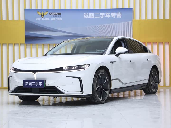 Lantu Chasing Light 2023 four-wheel drive standard version