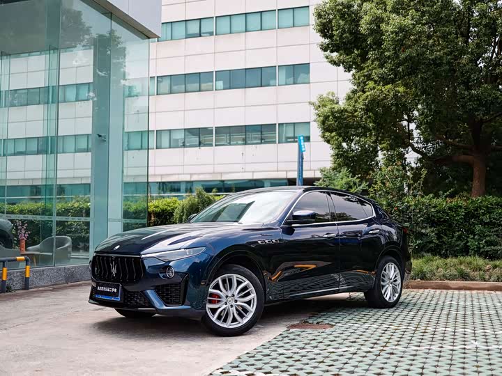 Levante 2022 3.0T Modena