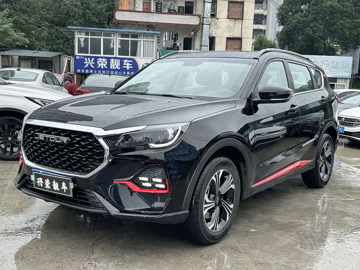 Jietu X70 2023 model 1.5T DCT Beyond PRO version 7 seats