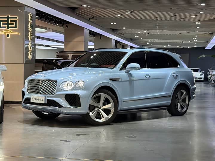 Bentayga 2022 model 4.0T V8