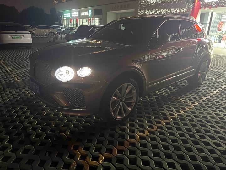Bentayga 2021 4.0T V8