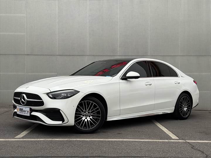 Mercedes-Benz C-Class 2024 facelift three C 260 L sports version