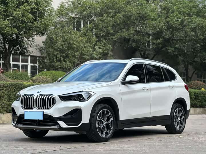 BMW X1 2022 sDrive25Li Leading Model
