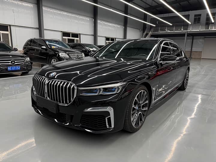 BMW 7 Series 2022 740Li Exclusive M Sports Package