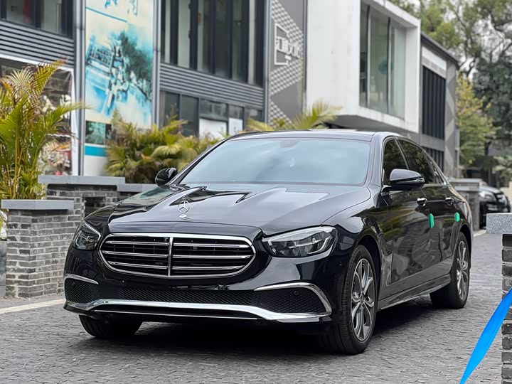 Mercedes-Benz E-Class 2022 E 300 L Sports Luxury