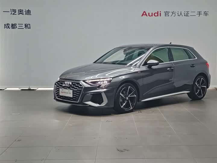 Audi A3 2021 Sportback 35 TFSI stylish and sporty