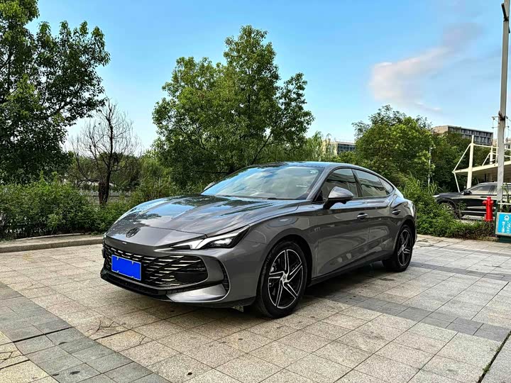 2023 MG7 1.5T DCT Luxury Edition