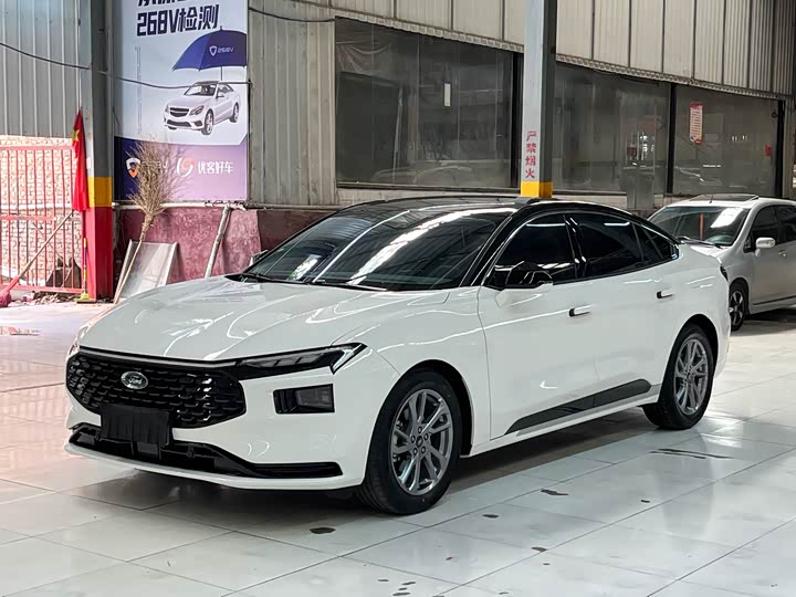 Mondeo 2023 Model EcoBoost 245 LuxuryModel