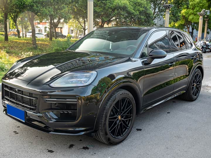 2025 Cayenne 3.0T
