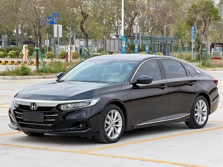 Accord 2022 260TURBO Deluxe Edition