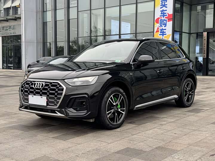 AudiQ5L 2022 Model 40T Fashion DynamicModel