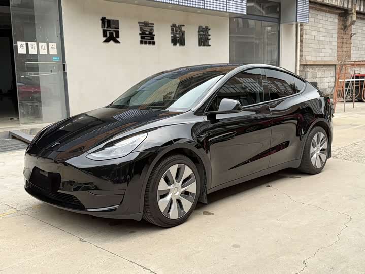 Model Y 2022 Refresh RWD
