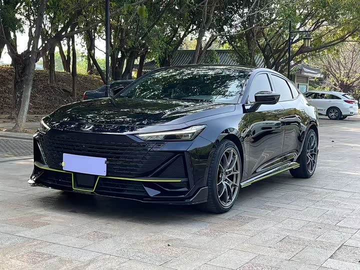 ChanganUNI-V 2022 Model 1.5T Sports Edition