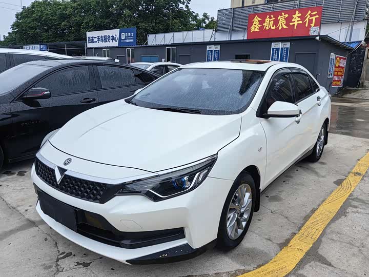 Venucia D60 2021 PLUS 1.6L XL CVT Enjoyment Edition