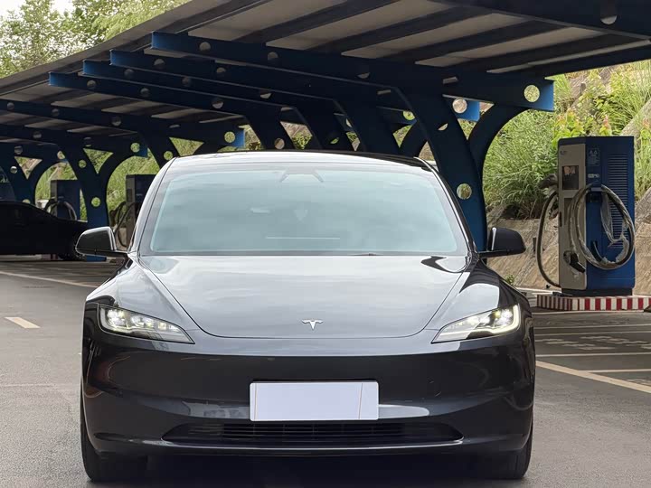 Model 3 2023 rear-wheel drive version