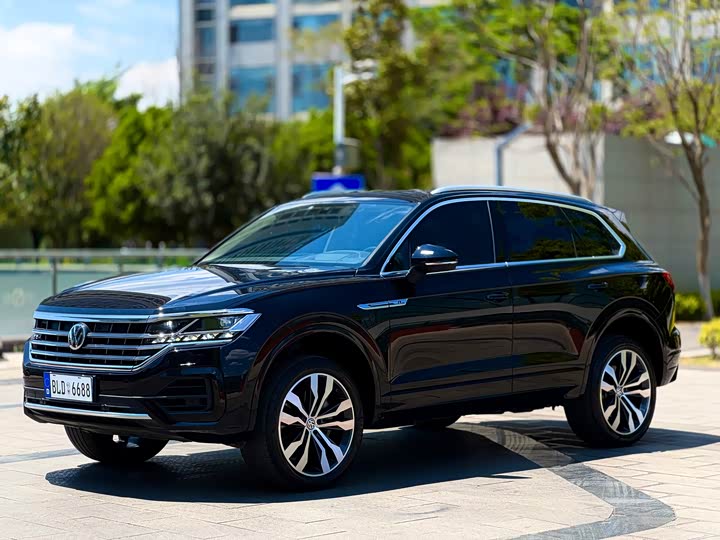 Touareg 2019 Model 3.0TSI Ruizhi Edition National VI