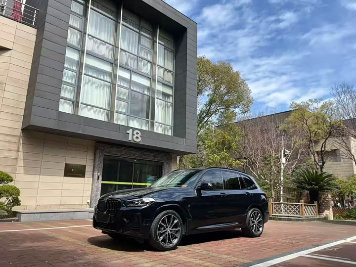 BMW X3 2022 xDrive30i Advanced M Night Package
