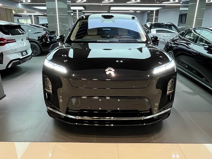 NIO ES8 2026 Six-seater Executive Deluxe Edition