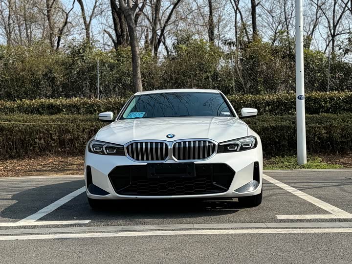 BMW3 Series 2024 Model 320i M Sports Package
