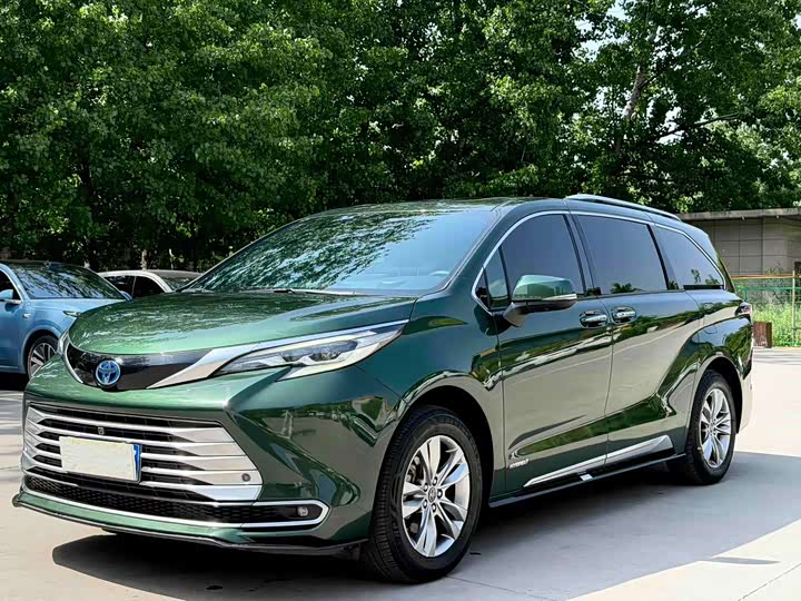 SiennaSIENNA 2021 Model 2.5LHybrid Platinum Edition