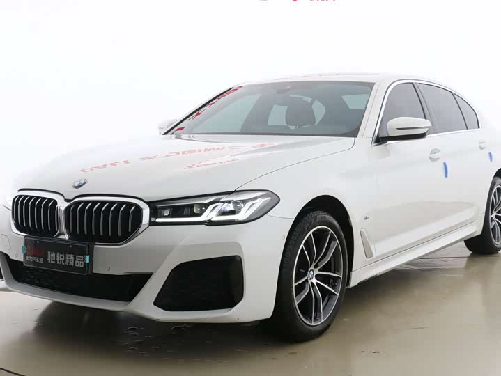 BMW 5 Series 2022 525Li M Sports Package