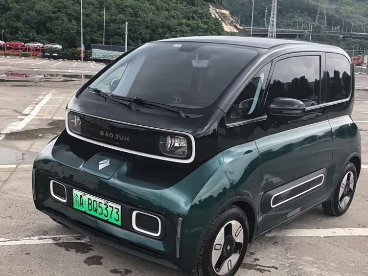 Baojun KiWi EV 2022 DesignerΓÇÖs Light Edition ternary lithium