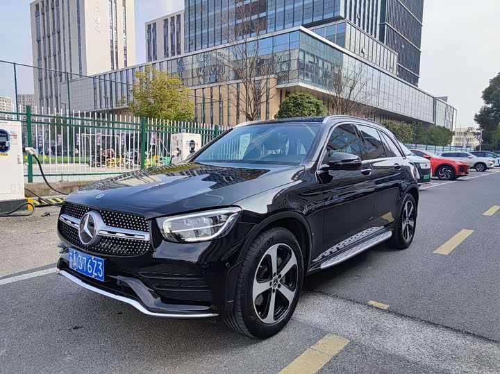 Mercedes-Benz GLC 2022 GLC 260 L 4MATIC Dynamic