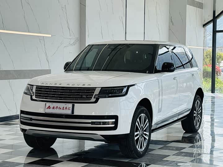 Range Rover 2023 3.0 L6 400PS Genesis Extended Edition