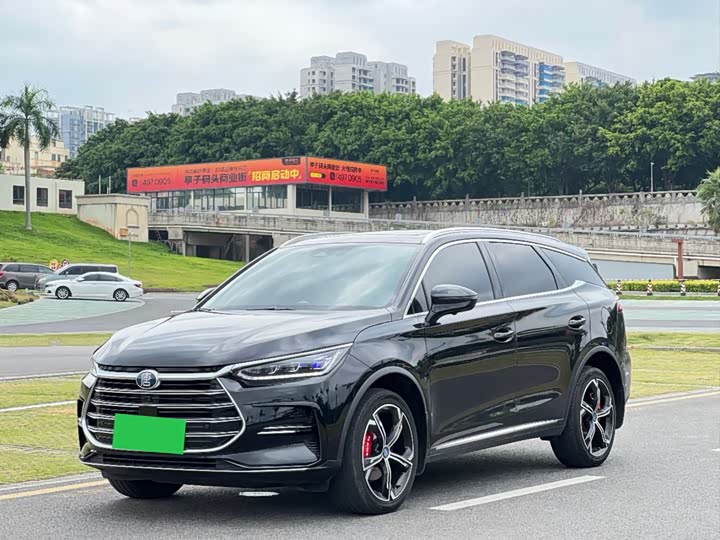 BYD Tang DM-i Champion Edition 2023 112KM Premium