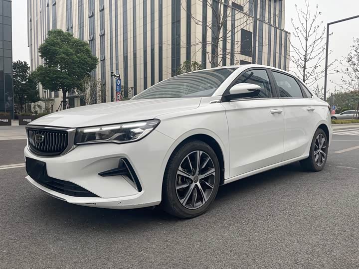 Emgrand 2022 4th Gen 1.5L CVT Deluxe