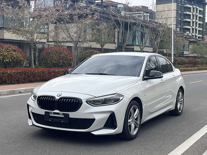 BMW 1 Series 2021 120i M Sports Night Edition