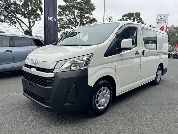 HIACE 2025 Model 3.5L Automatic