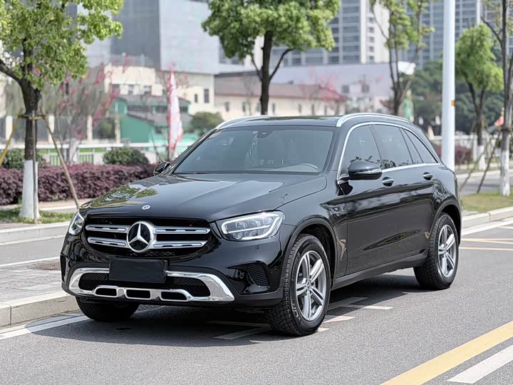 Mercedes-Benz GLC 2021 GLC 260 L 4MATIC Dynamic