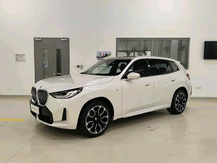 BMW X3 2025 xDrive30L Leading Type M Sports Package