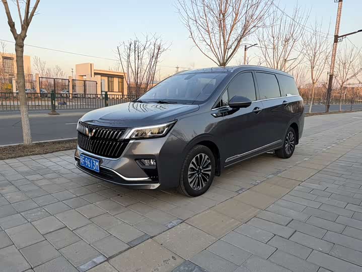 Wuling Jiachen 2022 1.5T CVT Flagship