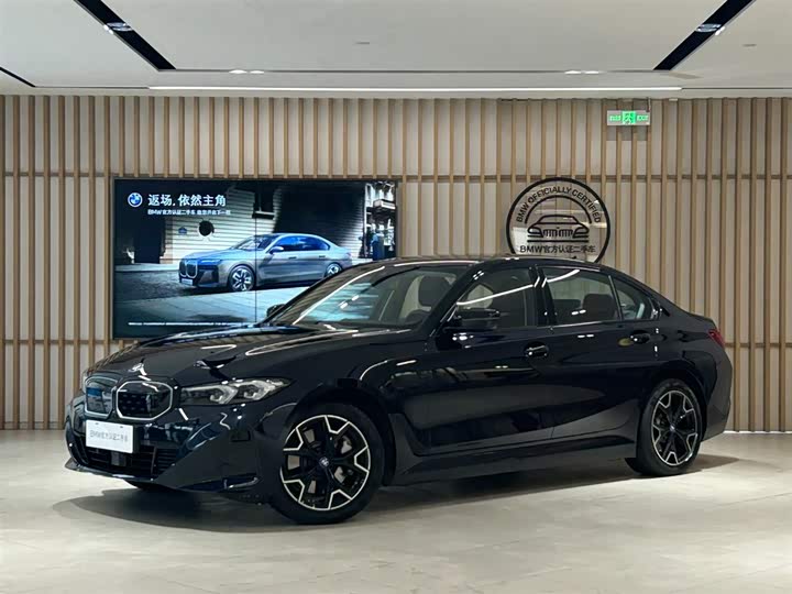 BMW i3 2024 eDrive 40L Night Package