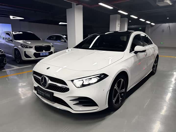 Mercedes-Benz A-Class 2022 Facelift Three A 200 L Sports Sedan Fashionable