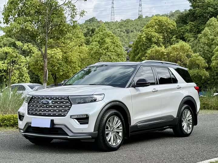 Explorer 2020 EcoBoost 285 four-wheel drive titanium version 7 seats
