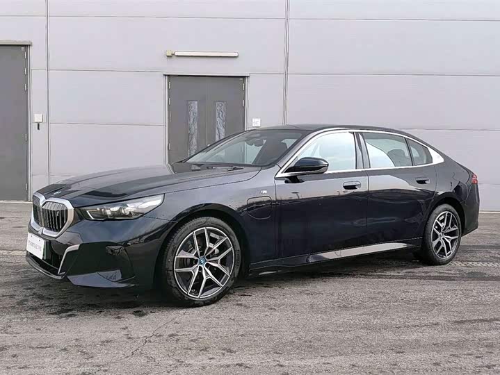 BMW i5 2024 eDrive 35L M Sports Package
